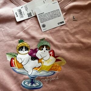 Uniqlo Mofusand Fruits Paradise UT graphic T-shirt  size large new with tags